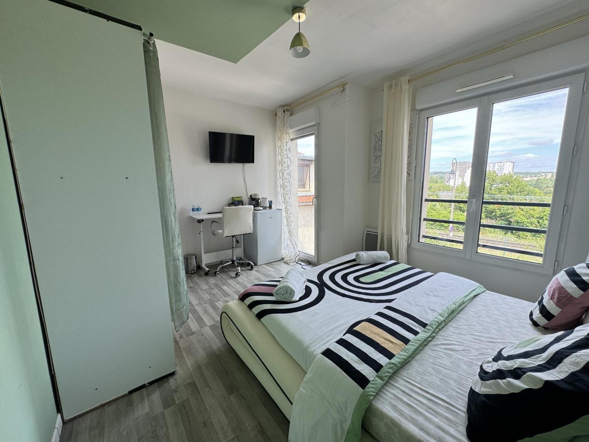 Chambre A Antony Proche Orly Aeroport Bagian luar foto